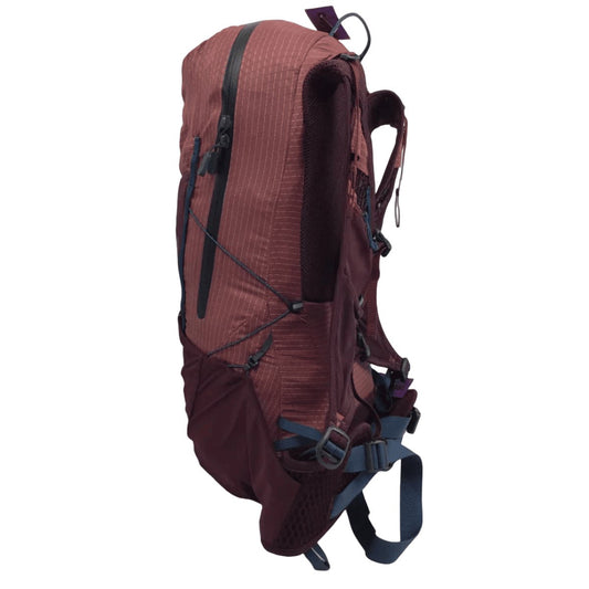 Black Diamond Pursuit 30L Berry