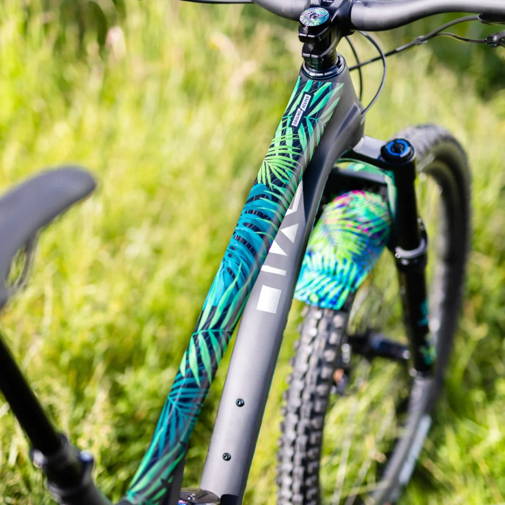 Ground Keeper - Frame Keeper - Space Ferns Gloss
