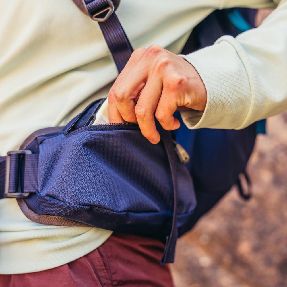 Gregory - Jade 28 LT - Midnight Navy
