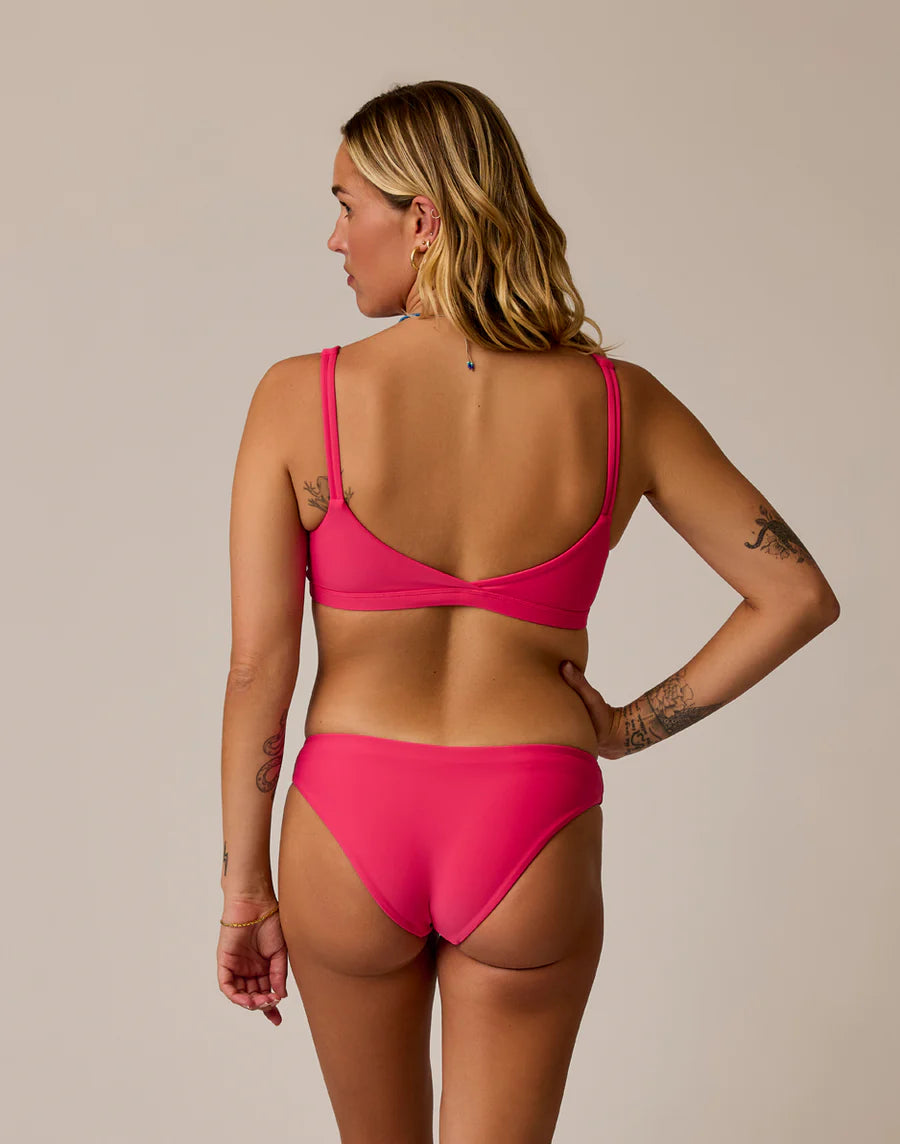Carve Designs - Sanitas 2.0 Compression Bottom - Watermelon
