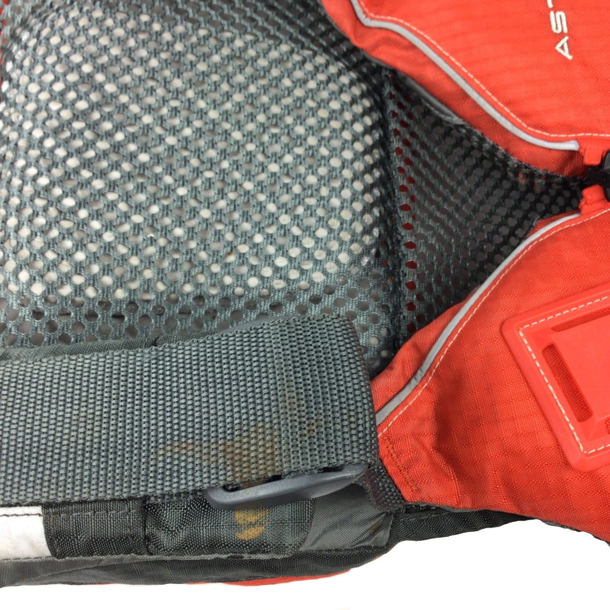 Astral V-Eight PFD