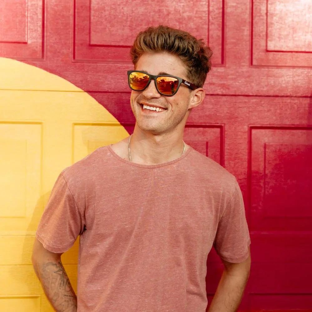 Black / Sunset Classics