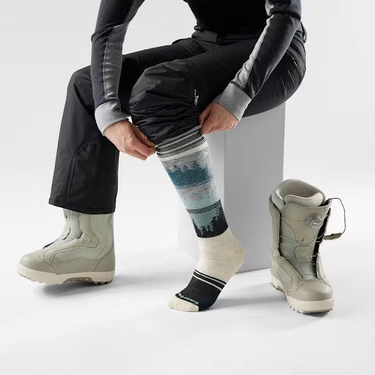 Smartwool - Women's Snowboard Full Cushion Twilight Vista OTC Socks - Moonbeam