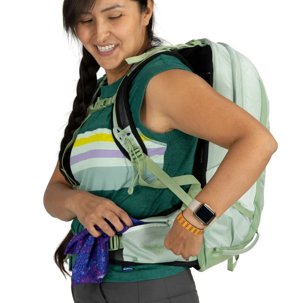 Osprey - Tempest 11 - Frosty Mint Green Botanica