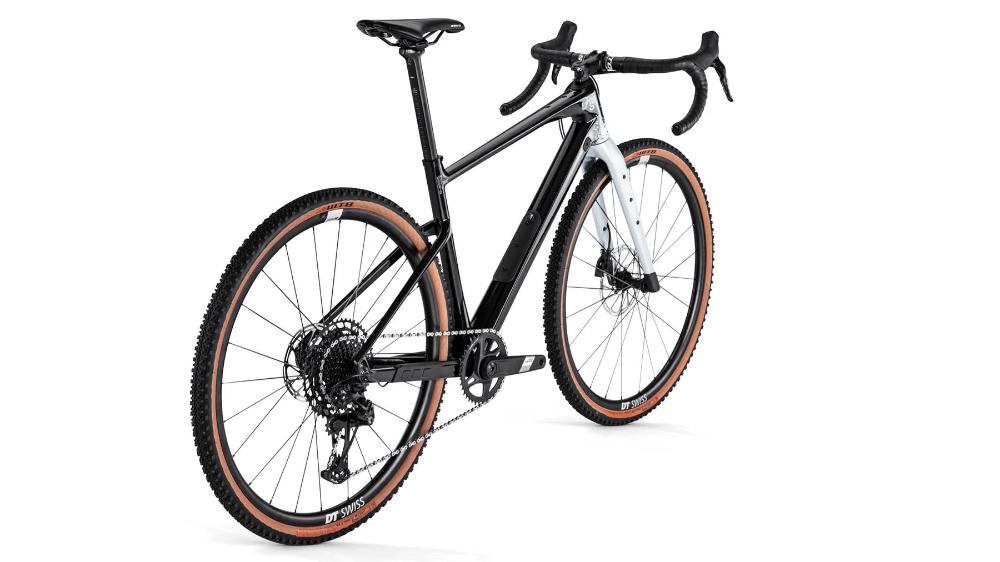 BMC - URS THREE - Blk/Urs