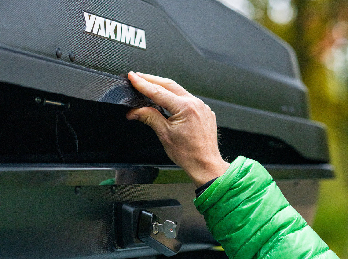 Yakima - SkyBox NX 16 Cubic Feet