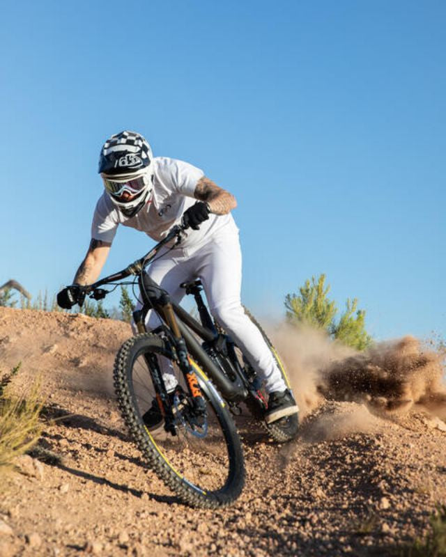 Michelin - Wild Enduro Rear Tire 29x2.4 - 29x2.40 Black - Black