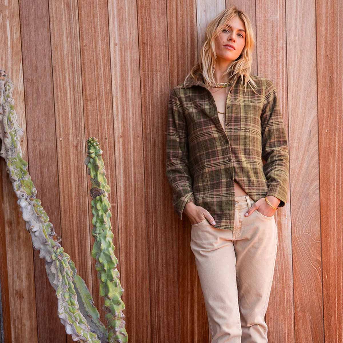 Carve Designs - Fairbanks Supersoft Shirt - Dark Olive Plaid