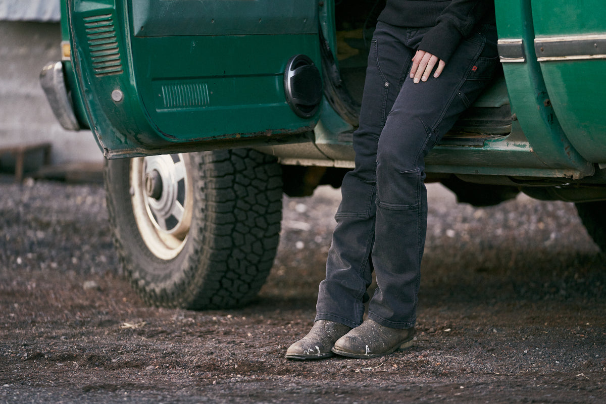 Dovetail - Britt Utility - Black Thermal Denim