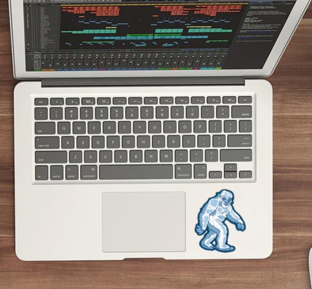 Heart Sticker - Yeti Stroll