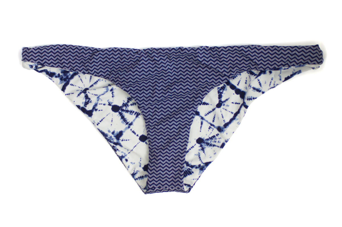 Carve Designs - Sanitas Reversible Bottom - Anchor Oasis / Blue