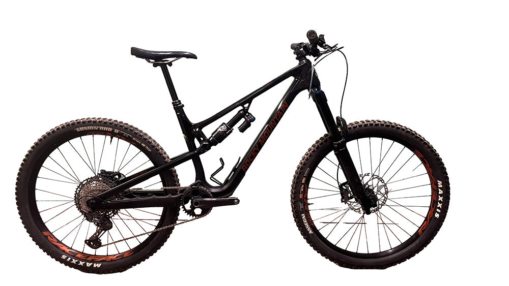 Demo Altitude C70 - Black Purple