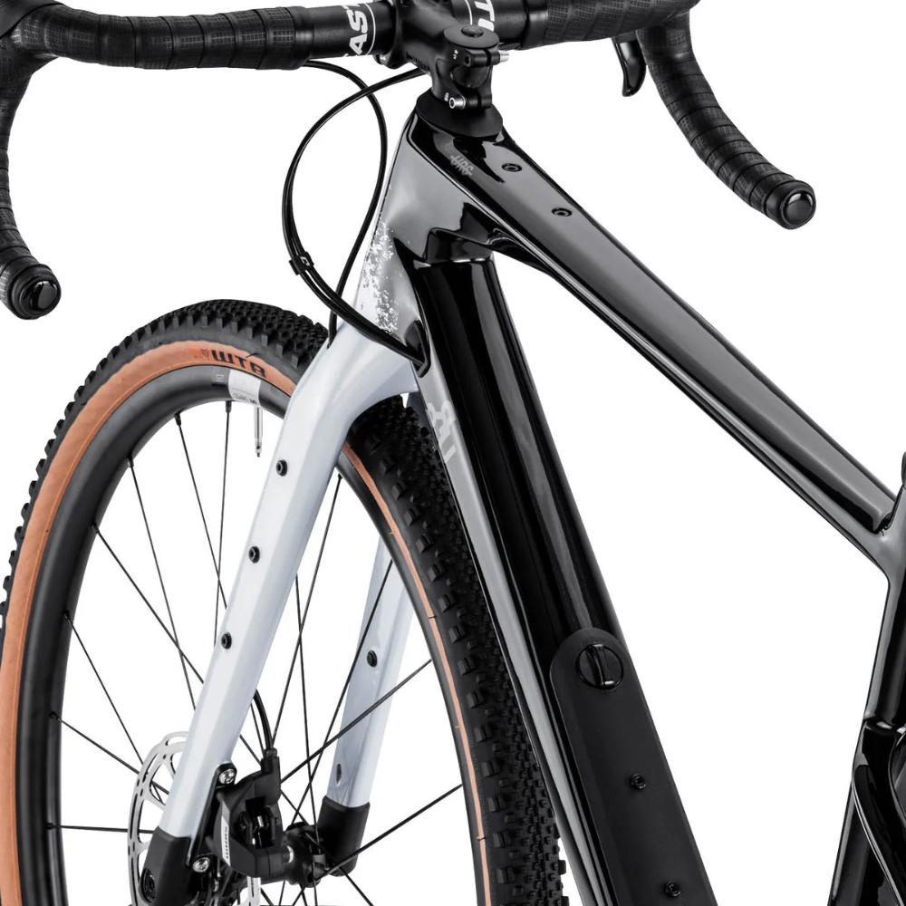 BMC - URS THREE - Blk/Urs