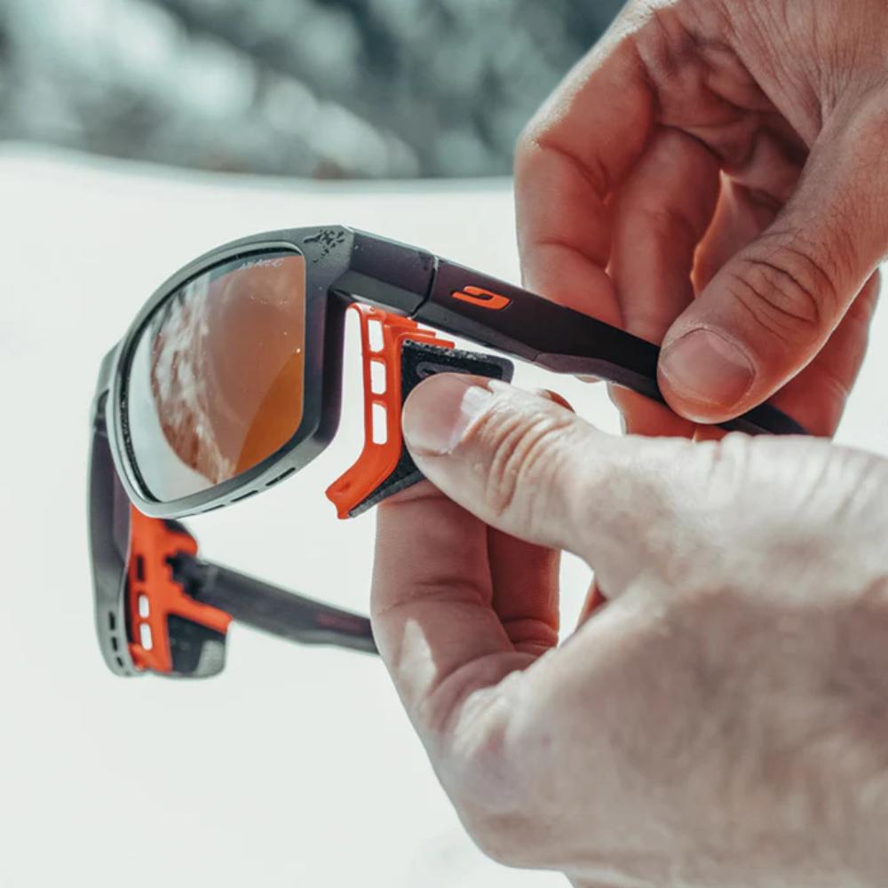 Julbo - Shield - Transluscent Black / Black / Gun; Spectron 4