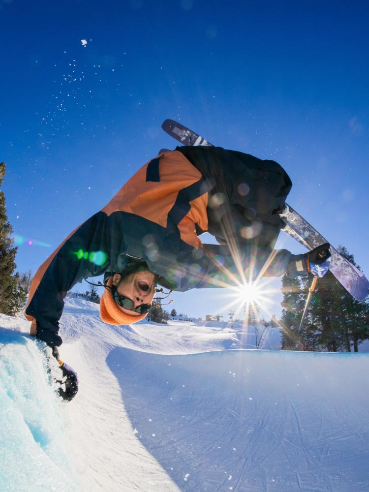 Armada - ARV 100 2025