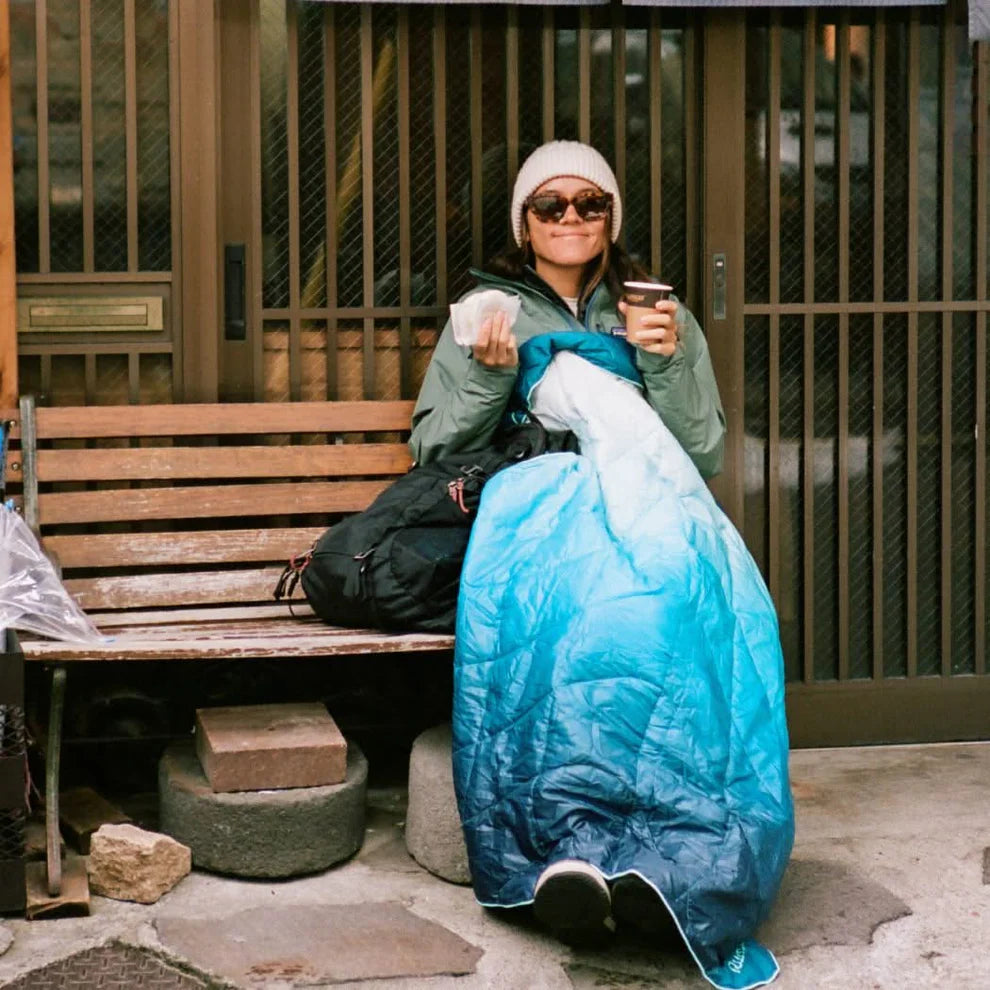 Rumpl - Travel Puffy Blanket - Deepfoam Fade