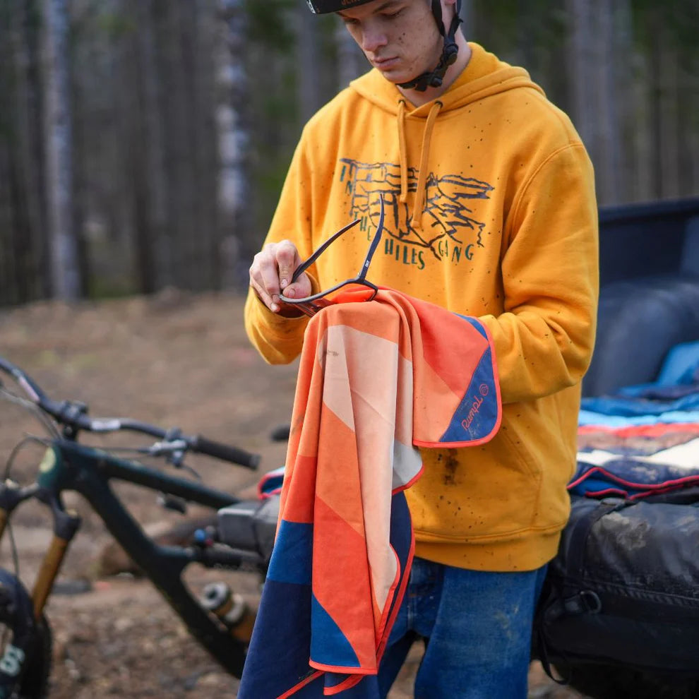 Rumpl - Tech Towel - MIDNIGHT SANDSTONE