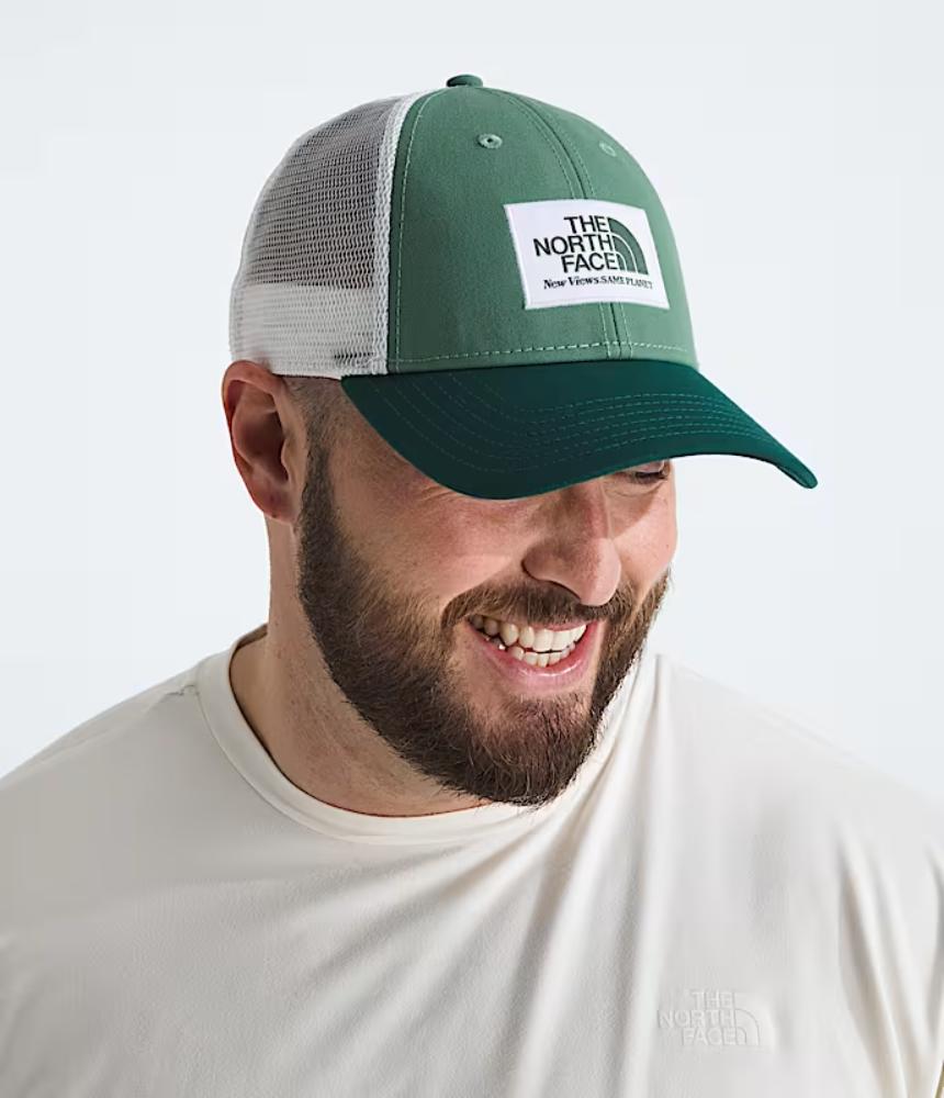 The North Face - Graphic Mudder Trucker - TNF White/TNF Black/Places We Love
