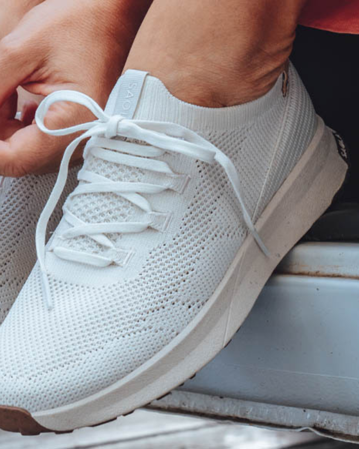 Tsavo 3 W White