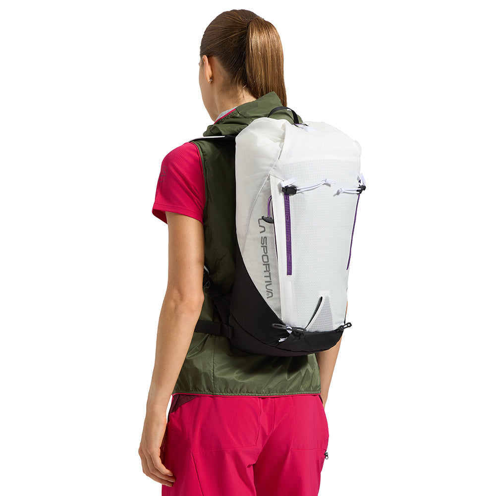 La Sportiva - Granite 22 Backpack - Chalk/Black