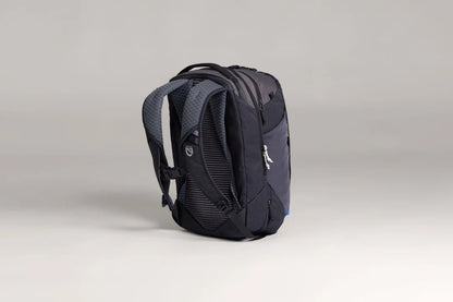 Nemo - Vantage Overnight 30L Endless Promise - Black