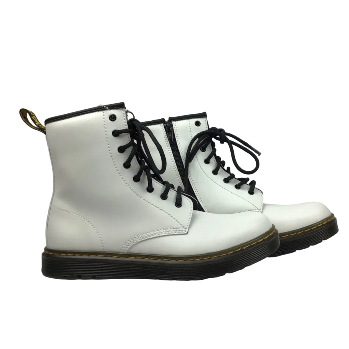 Dr Martens AirWair Boot W 7 White
