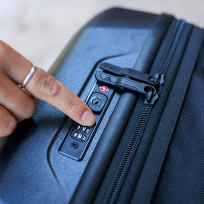 Gregory - Cache Carry On Spinner - Black Lichen
