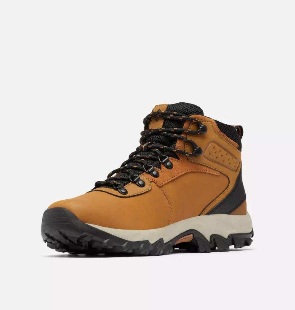Columbia - Newton Ridge Plus II Waterproof - Men's - Elk, Black