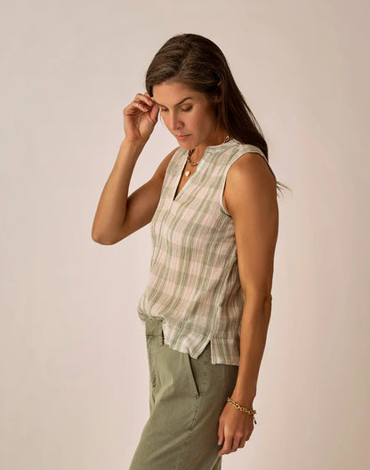 Carve Designs - Dylan Tank - Women's - Fatigue Multiplaid