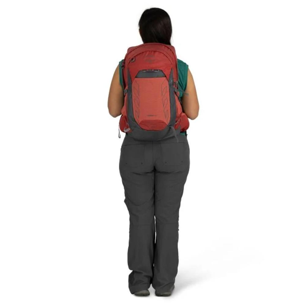 Osprey - Tempest 22 - Deep Fig Hotspot Pink