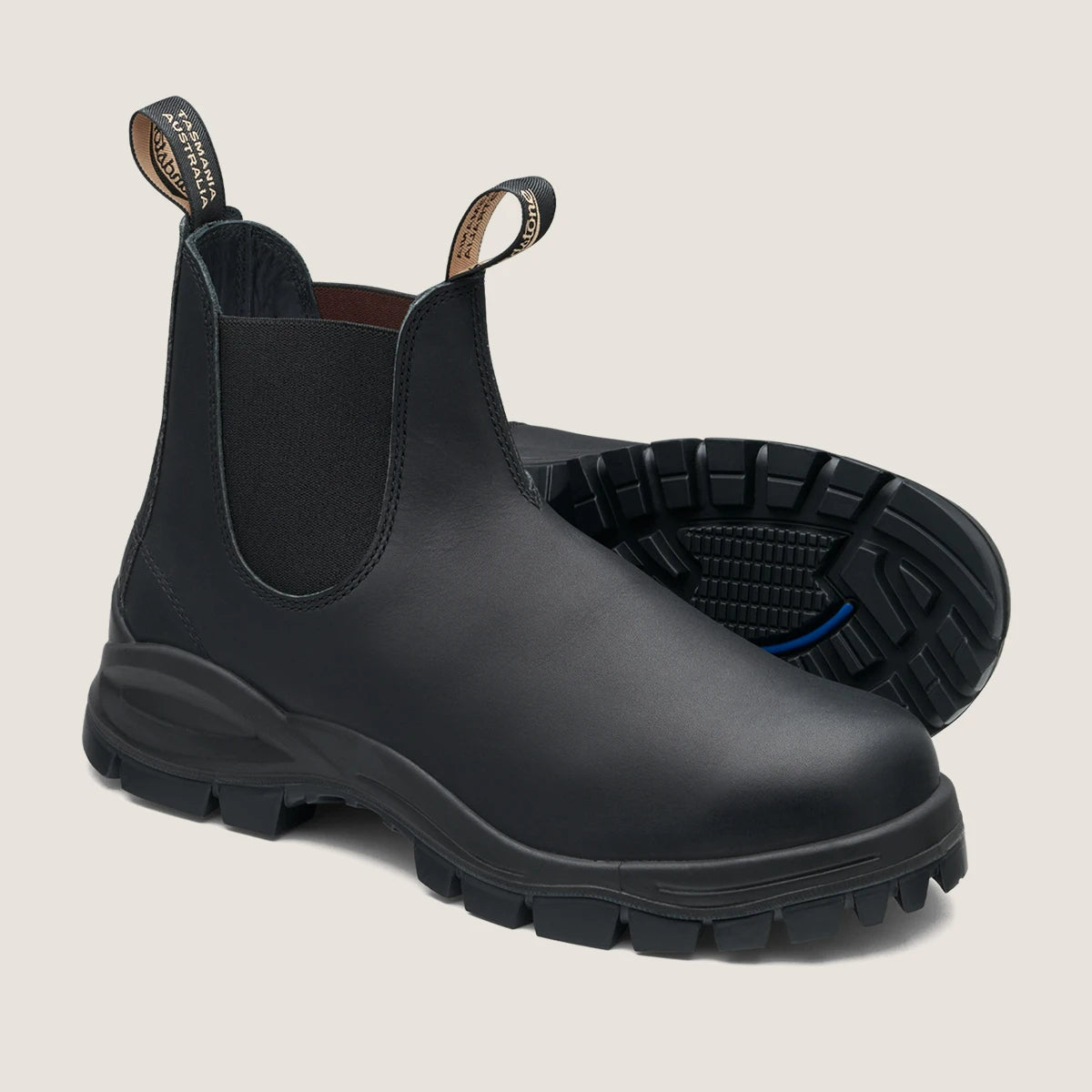 Blundstone - 2240 Lug Boot Men's - Black