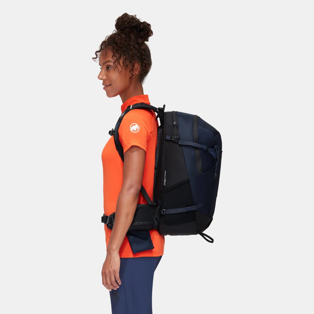 Mammut - Lithium 25 Pack - Women's - Marine-Black