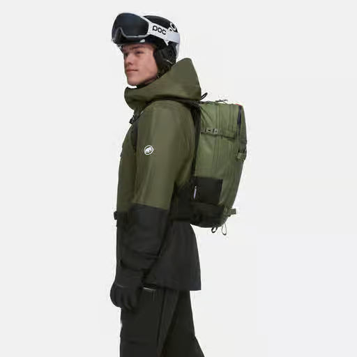 Mammut - Nirvana 28 Snow Pack - Marsh black