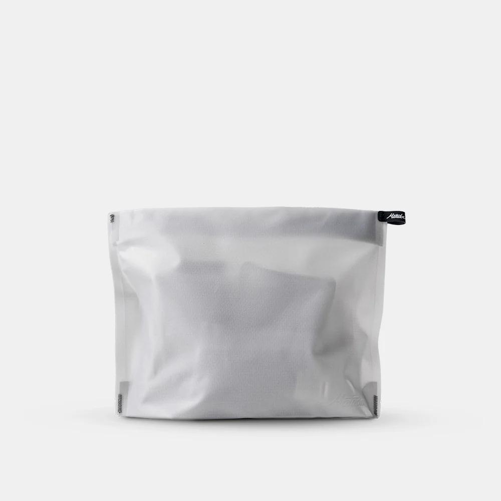 Matador - Flatpak Zipper Toiletry Case - Arctic White