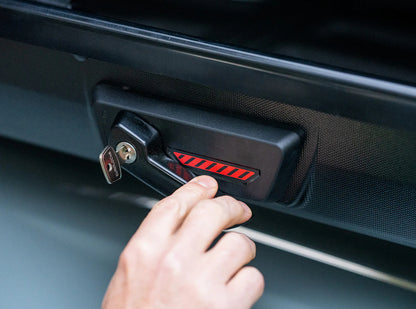 Yakima - SkyBox NX 16 Cubic Feet