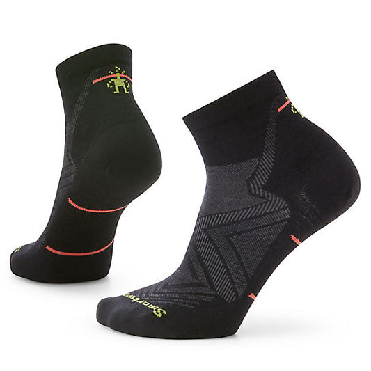 Smartwool - Run Zero Cushion Ankle Socks - Women's - Black