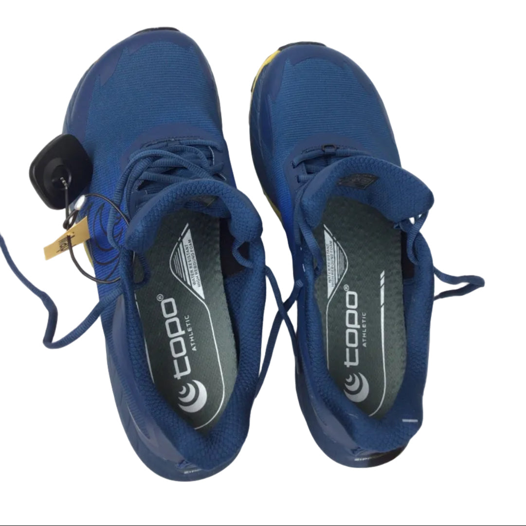 Topo Trail Runners men 11.5 Navy