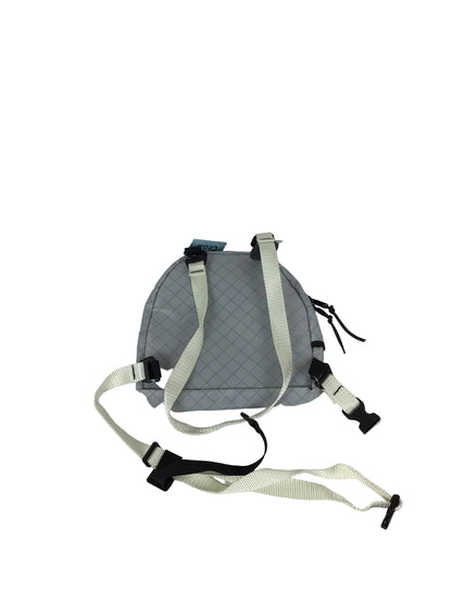 Class 4 Designs Chest Pack Gray/White