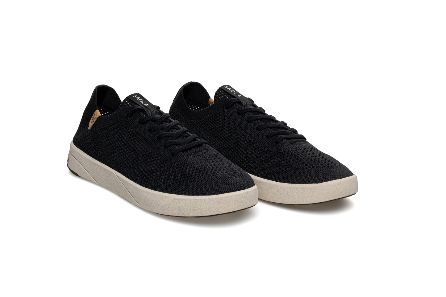 Ezo W Black