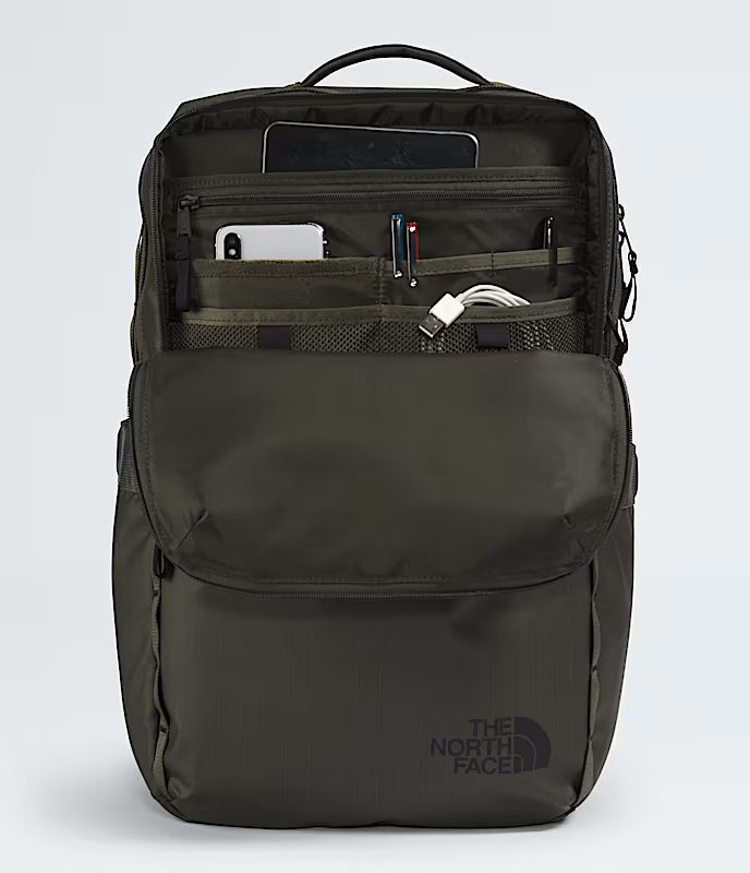 The North Face - Base Camp Voyager Daypack - New Taupe Green/TNF Black NPF