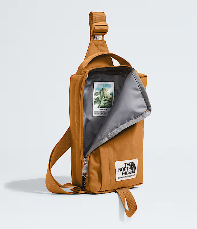 The North Face - Berkeley Field Bag - Timber Tan/TNF Black