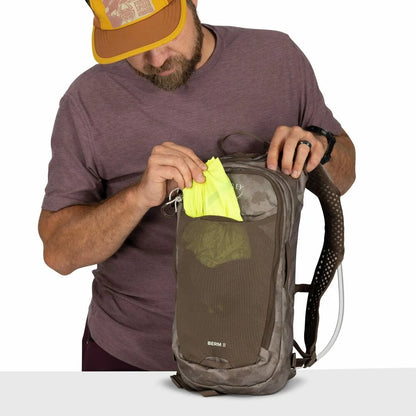 Osprey - Berm 8 with Reservoir - Pediment Grey Dust Print