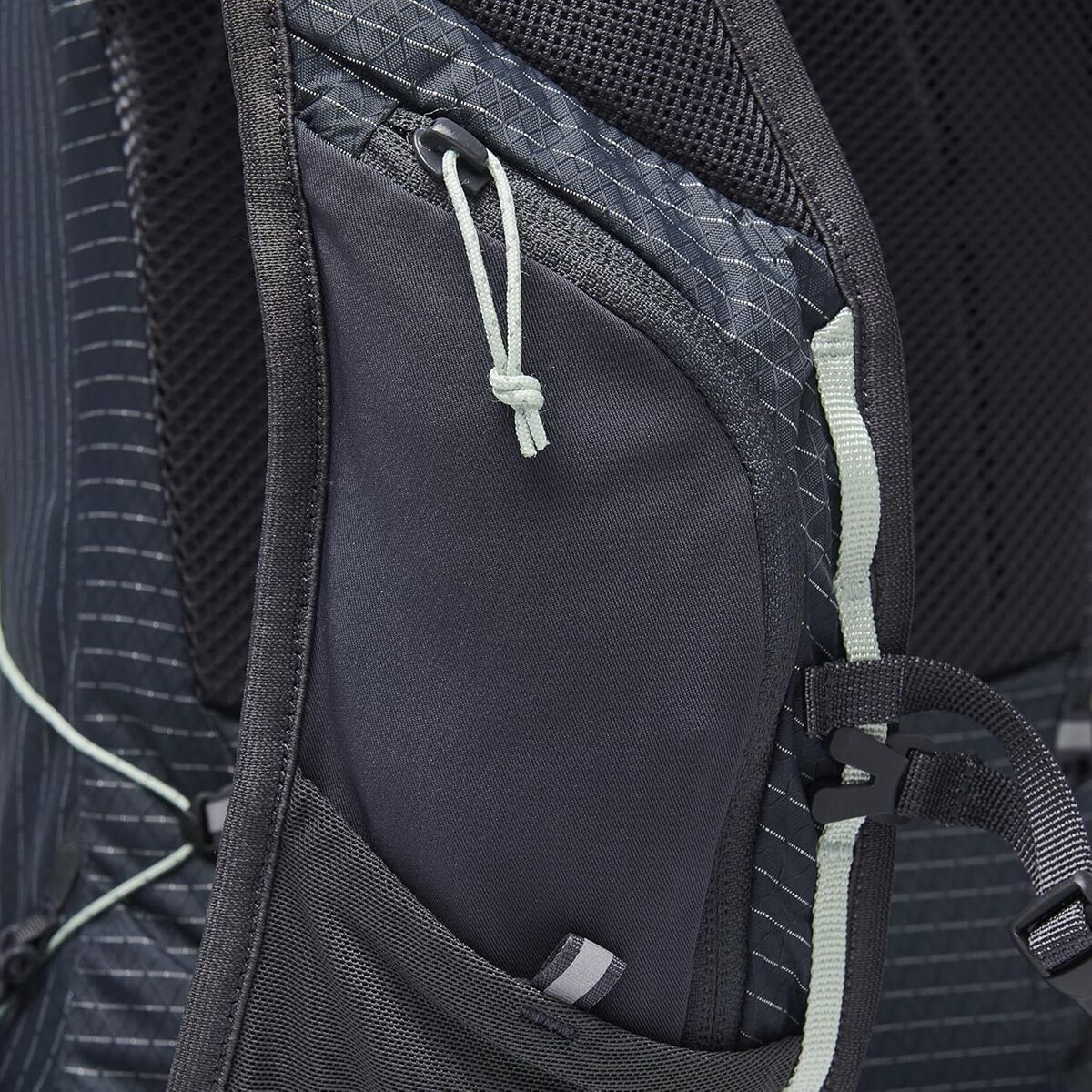 Black Diamond - Pursuit 15 Backpack - Women's - Carbon Foam Green