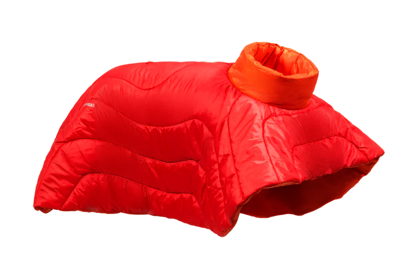 Ruffwear - Palisades Sleep Poncho - Red Currant