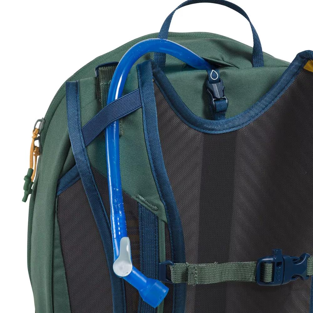 The North Face - Basin 18 - Duck Green/Shady Blue