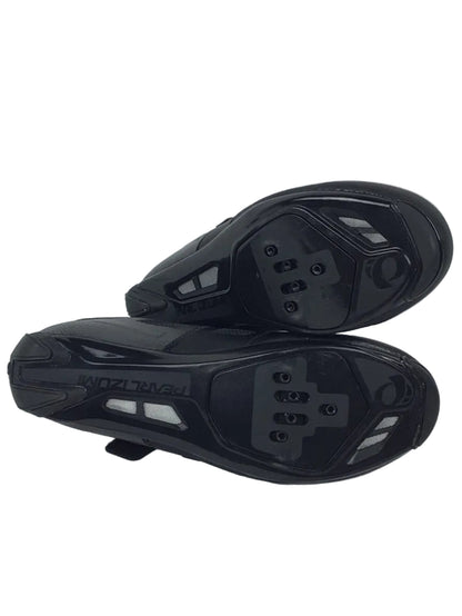 Pearl Izumi - Quest Studio