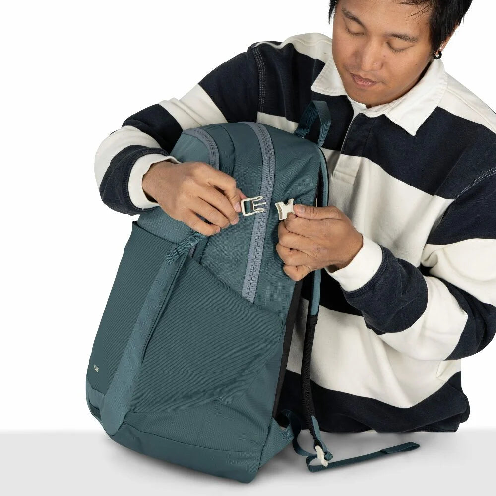 Osprey - Flare Day Pack - Cascade Blue Torrent Blue
