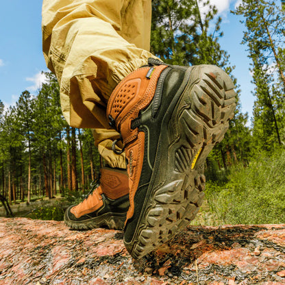 Keen - Men's Targhee IV Mid WP - Bison/Black