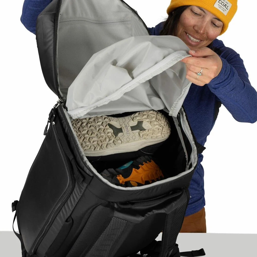 Osprey - Mountain Bound Boot Pack Plus - Black