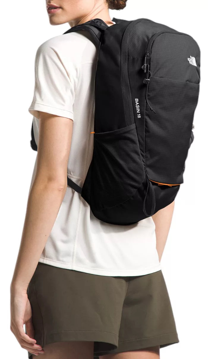 The North Face - Basin 18 Pack - TNF Black TNF Black NPF